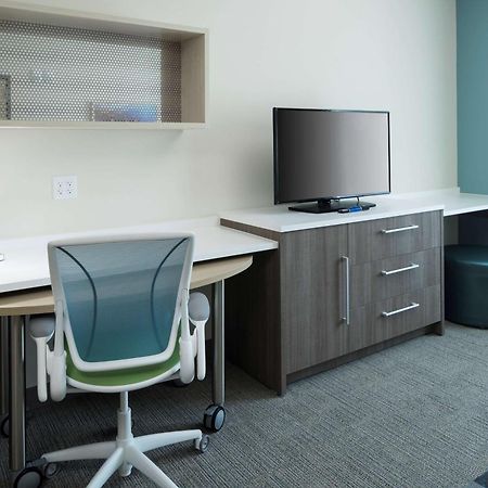 Home2 Suites By Hilton Cape Canaveral Cruise Port Экстерьер фото