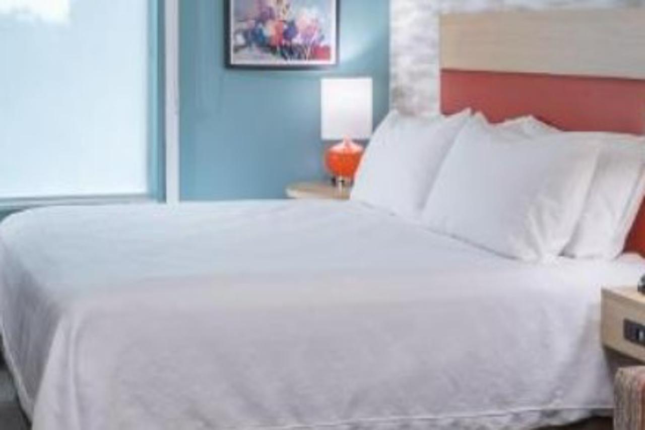 Home2 Suites By Hilton Cape Canaveral Cruise Port Экстерьер фото