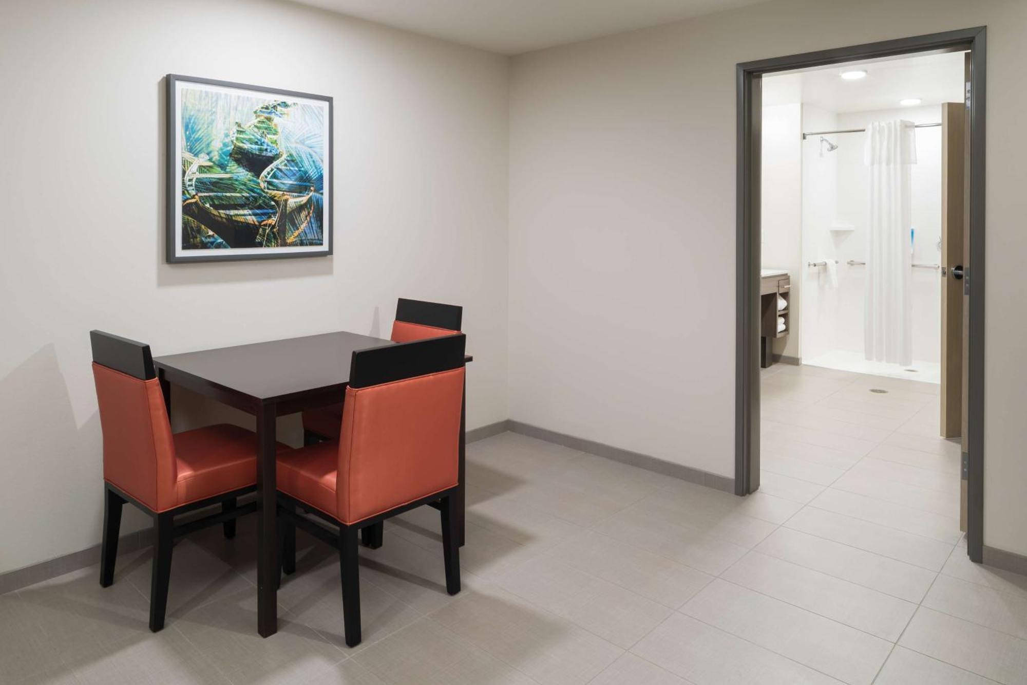 Home2 Suites By Hilton Cape Canaveral Cruise Port Экстерьер фото