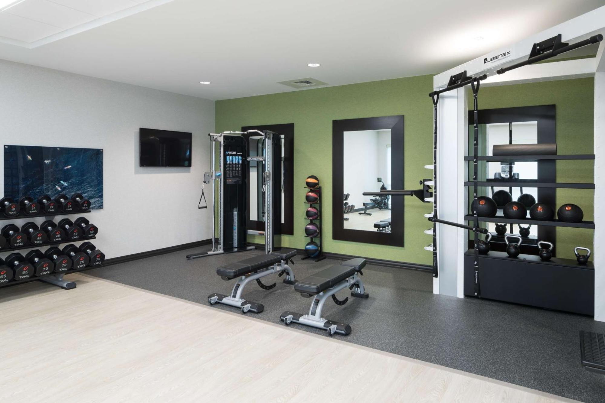 Home2 Suites By Hilton Cape Canaveral Cruise Port Экстерьер фото
