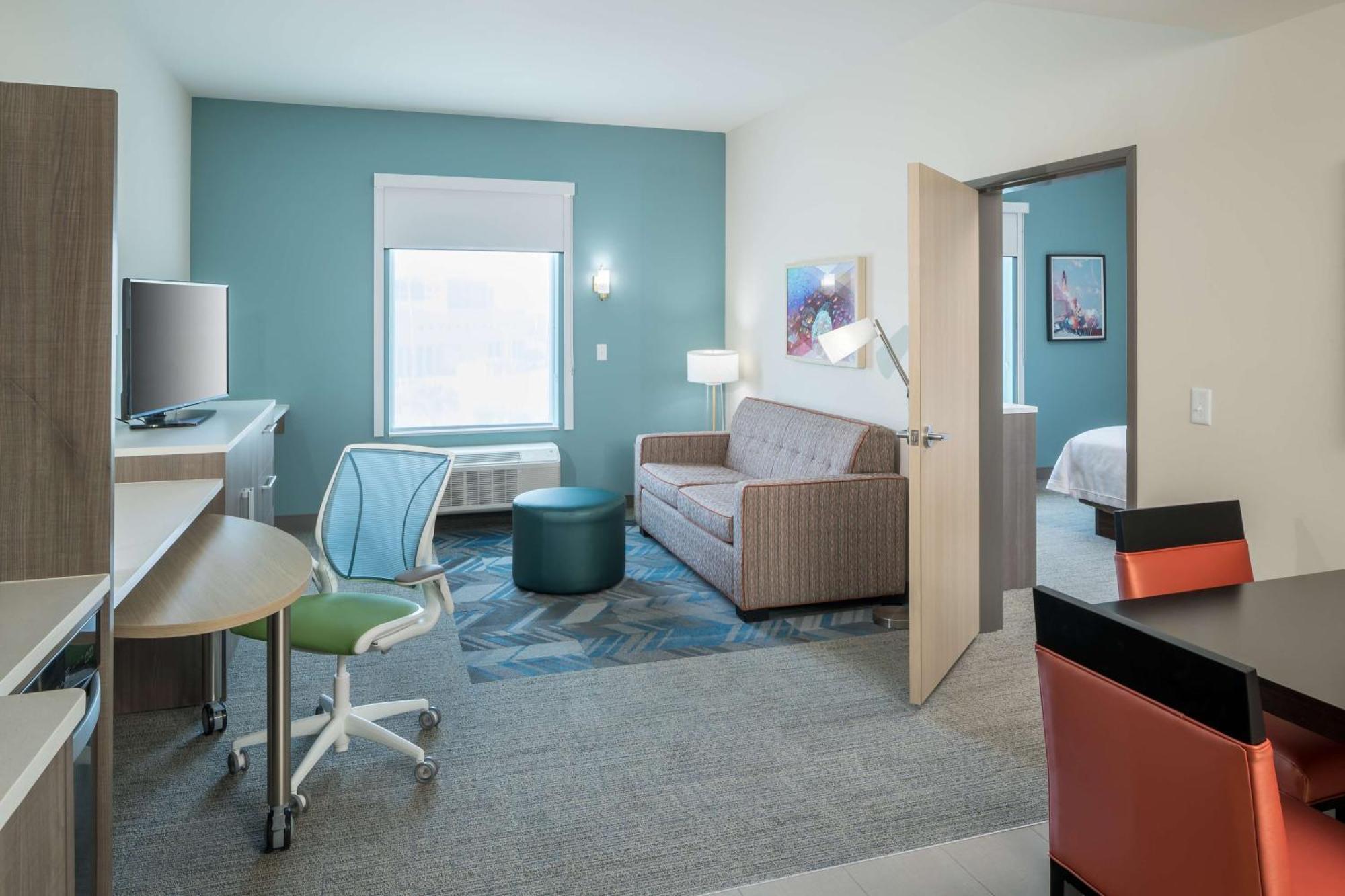 Home2 Suites By Hilton Cape Canaveral Cruise Port Экстерьер фото